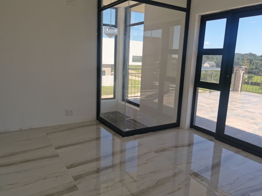 5 Bedroom Property for Sale in Royalston Residential Estate and Wildlife Reserve Eastern Cape